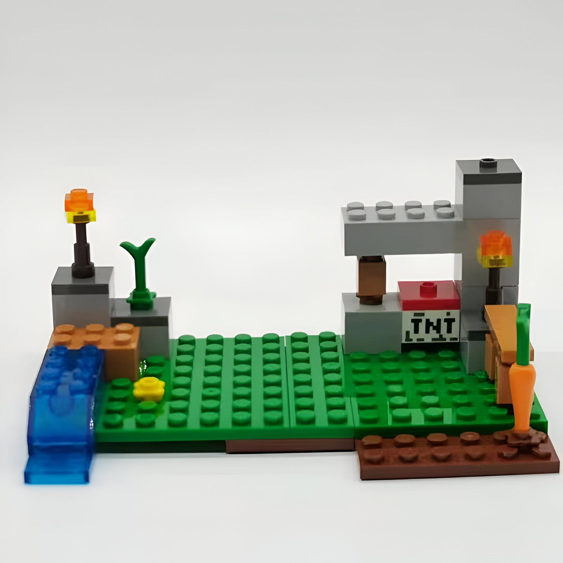 Lego Minecraft - Base na Cachoeira