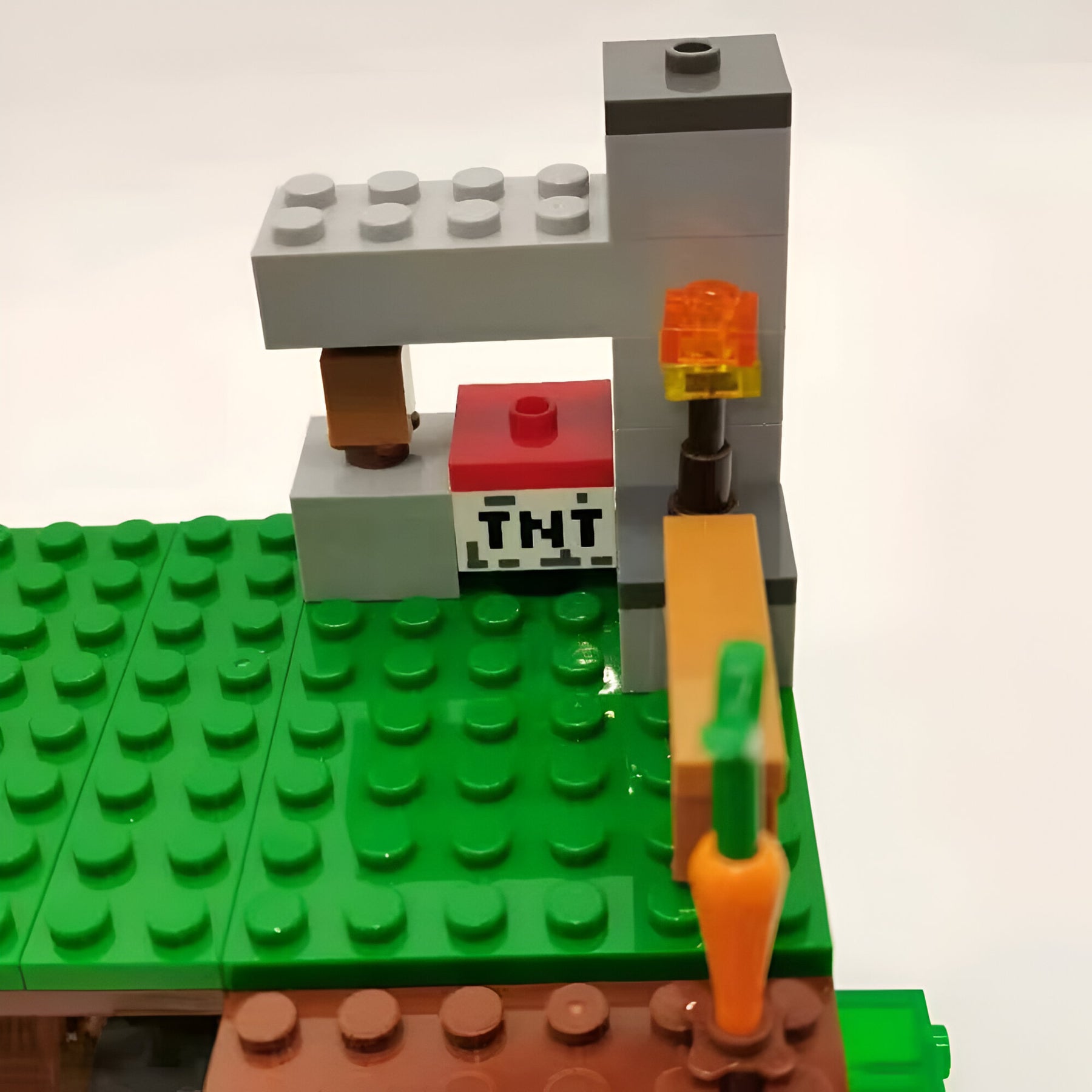 Lego Minecraft - Base na Cachoeira